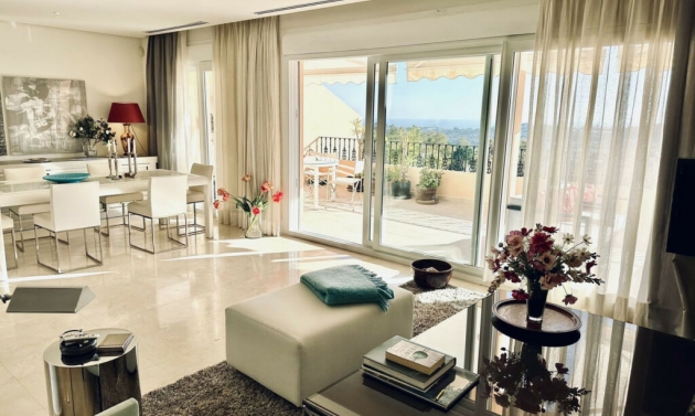 Apartment - Resale - Nueva Andalucía - Nueva Andalucía