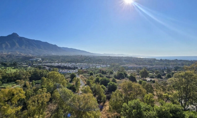 Apartment - Resale - Nueva Andalucía - Nueva Andalucía