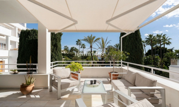 Apartment - Resale - Nueva Andalucía - Nueva Andalucía