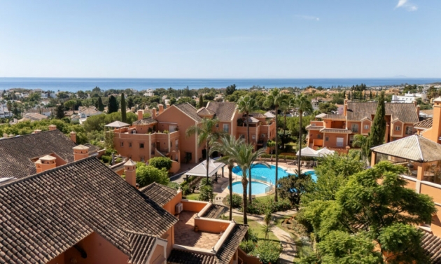 Apartment - Resale - Nueva Andalucía - Nueva Andalucía