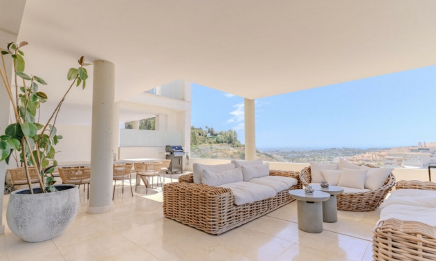 Apartment - Resale - Nueva Andalucía - Nueva Andalucía