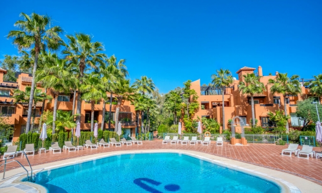 Apartment - Resale - Nueva Andalucía - Nueva Andalucía