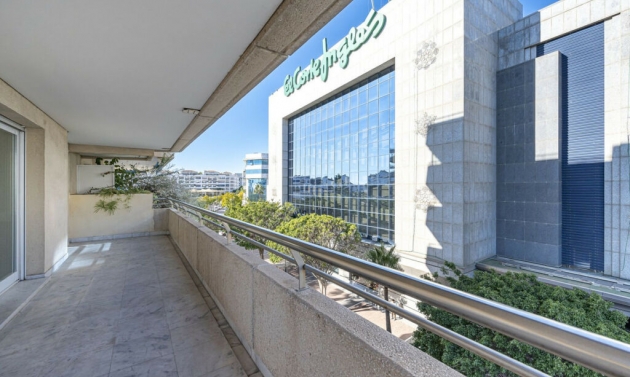 Apartment - Resale - Puerto Banús - Puerto Banús