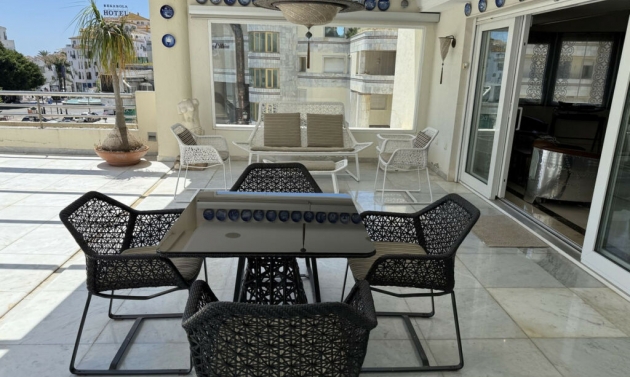 Apartment - Resale - Puerto Banús - Puerto Banús