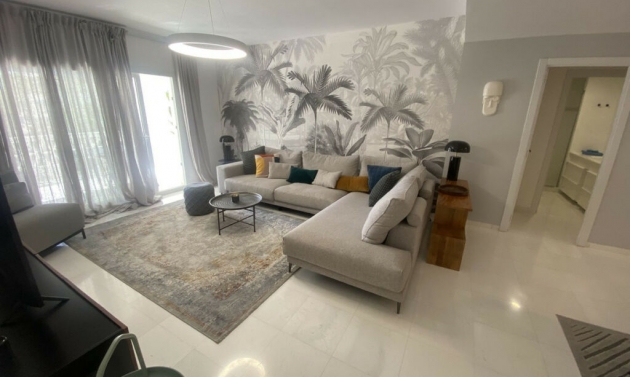 Apartment - Resale - Puerto Banús - Puerto Banús