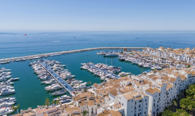 Apartment - Resale - Puerto Banús - Puerto Banús