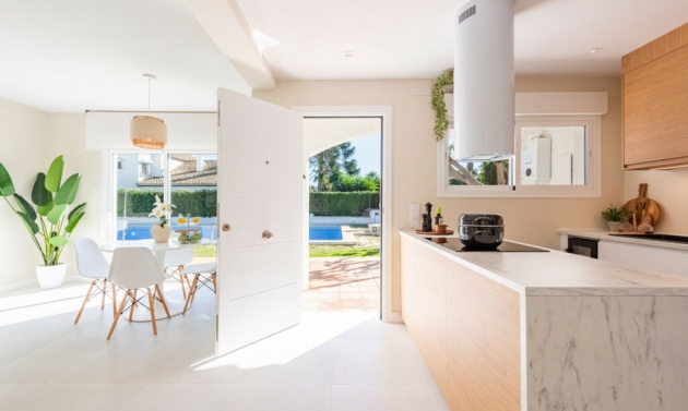 Apartment - Resale - San Pedro de Alcántara - San Pedro de Alcántara
