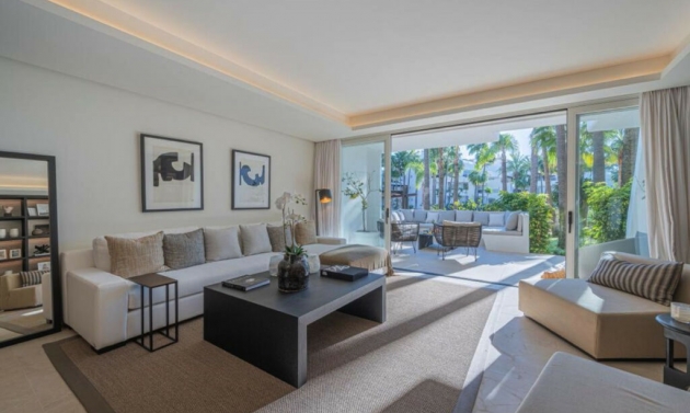 Apartment - Resale - The Golden Mile - CDS-38776