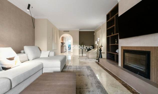 Apartment - Resale - The Golden Mile - The Golden Mile