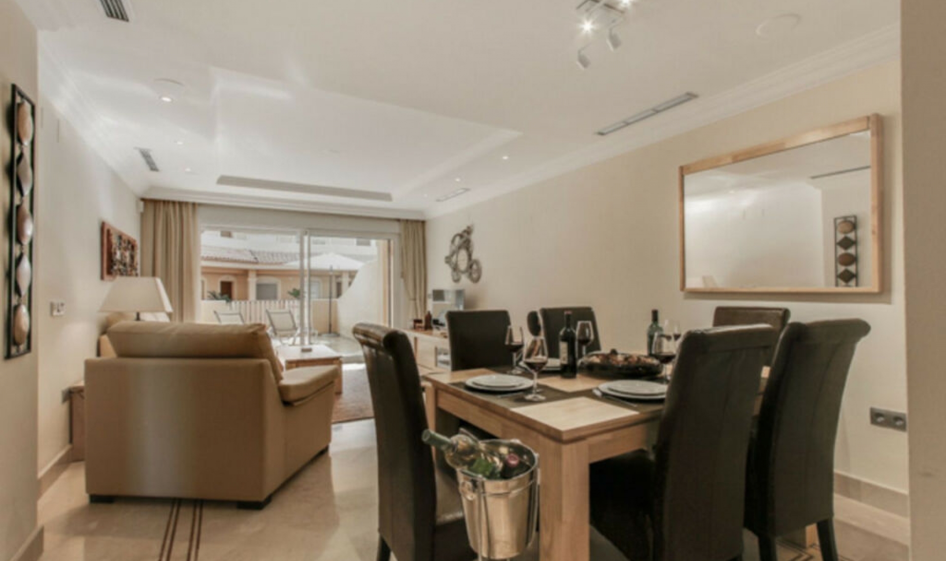 Další prodej - Apartment -
Aloha