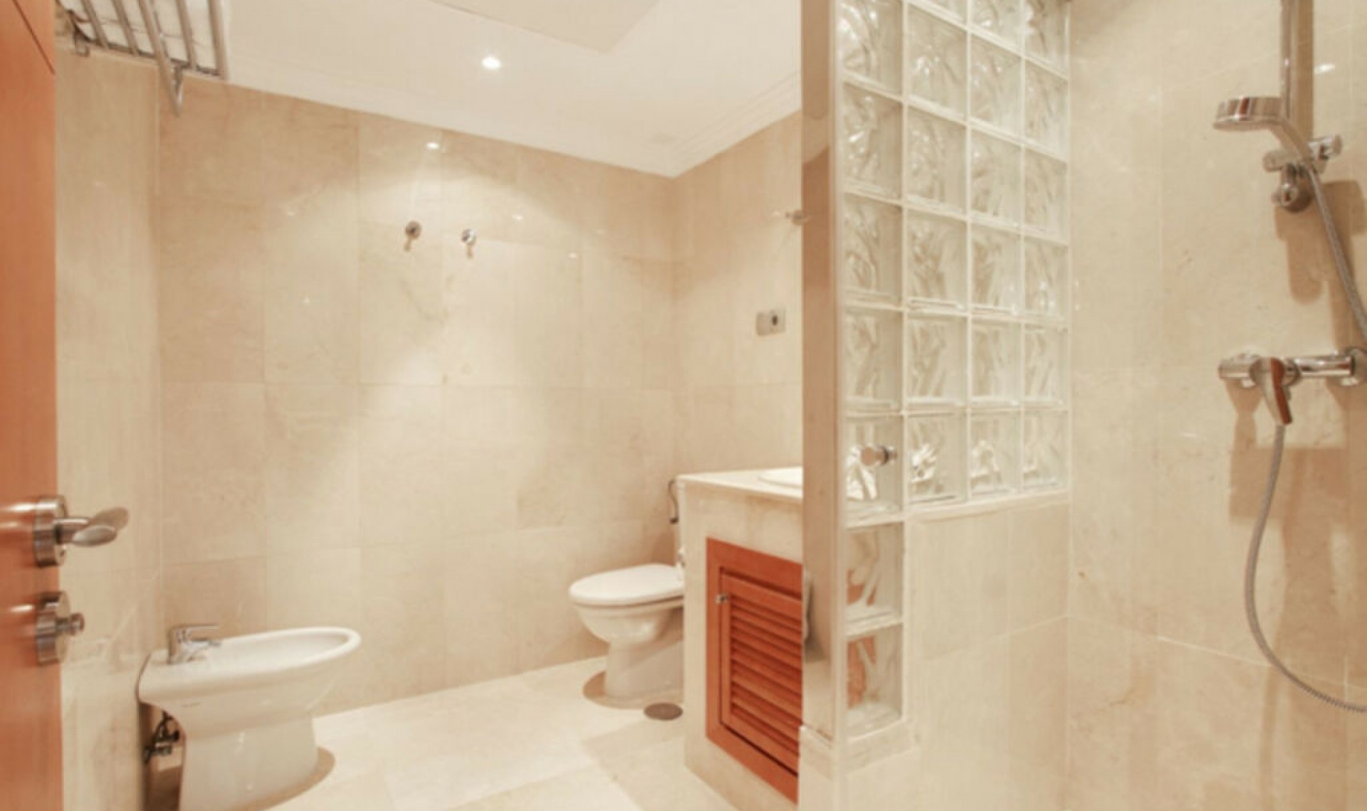 Další prodej - Apartment -
Aloha