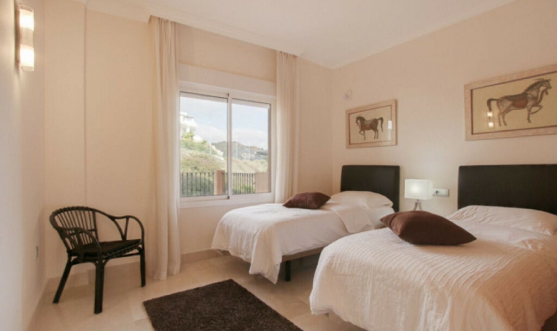 Další prodej - Apartment -
Aloha