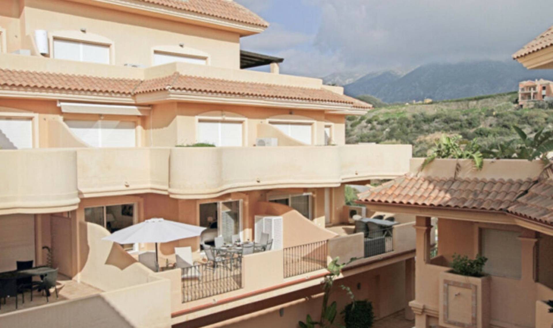 Další prodej - Apartment -
Aloha