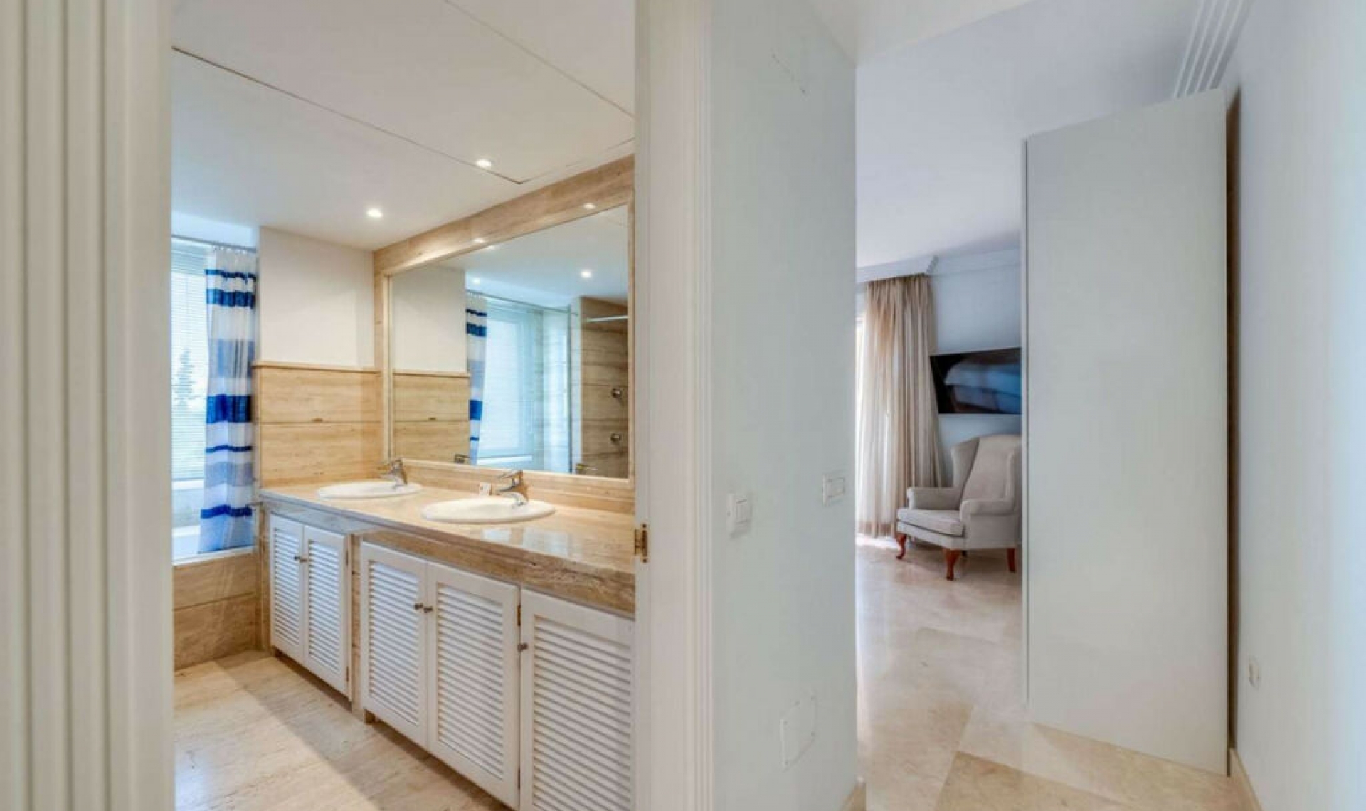 Další prodej - Apartment -
Aloha