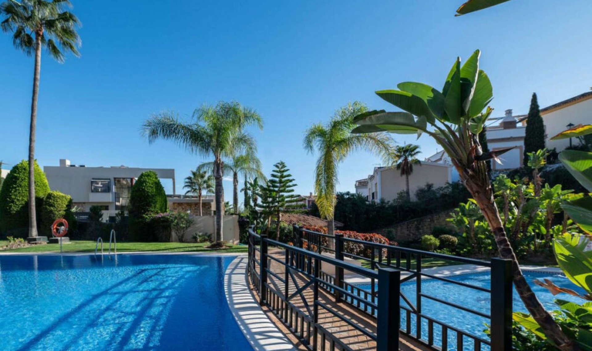 Další prodej - Apartment -
Aloha