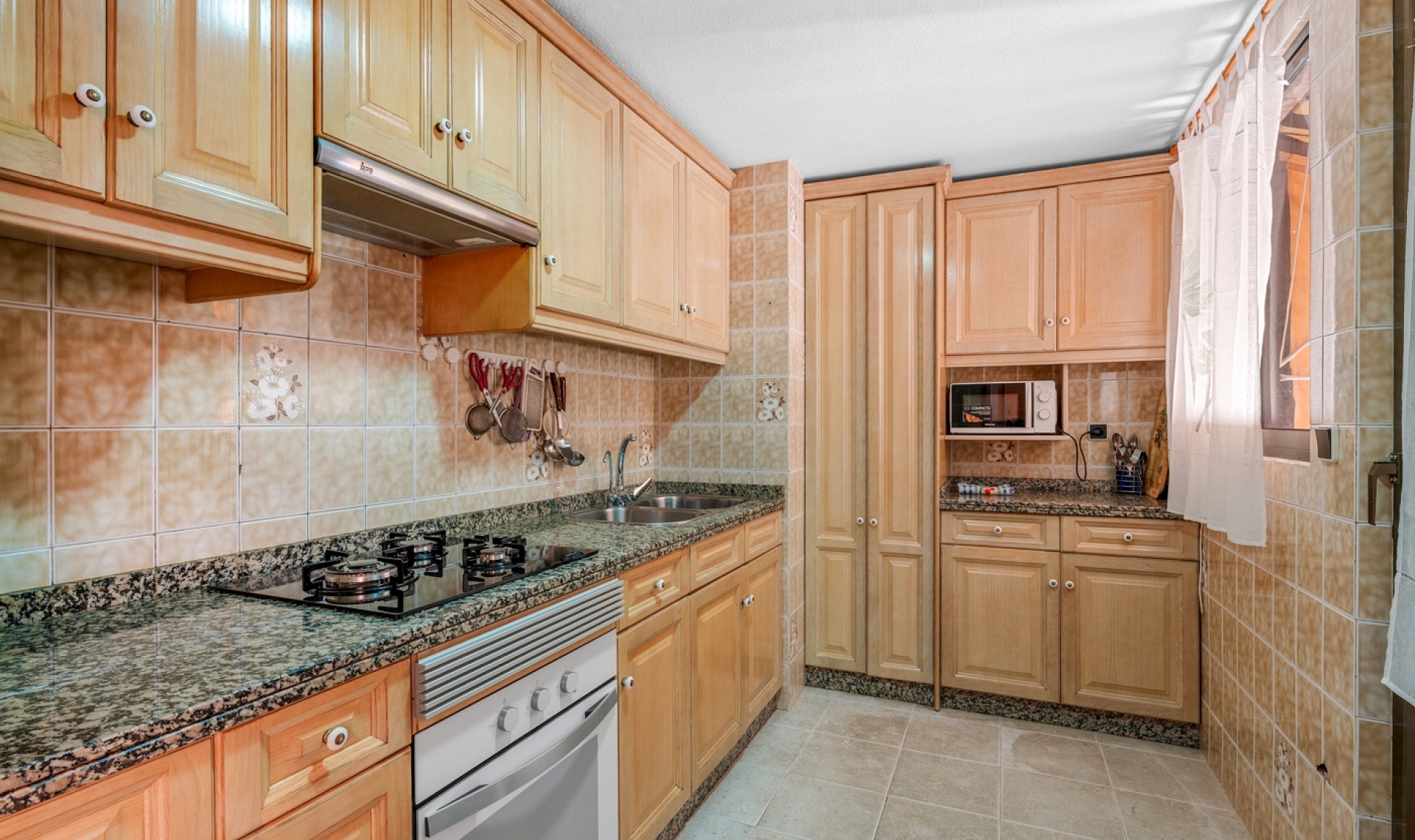 Další prodej - Apartment -
Arenales del Sol - Segunda linea playa