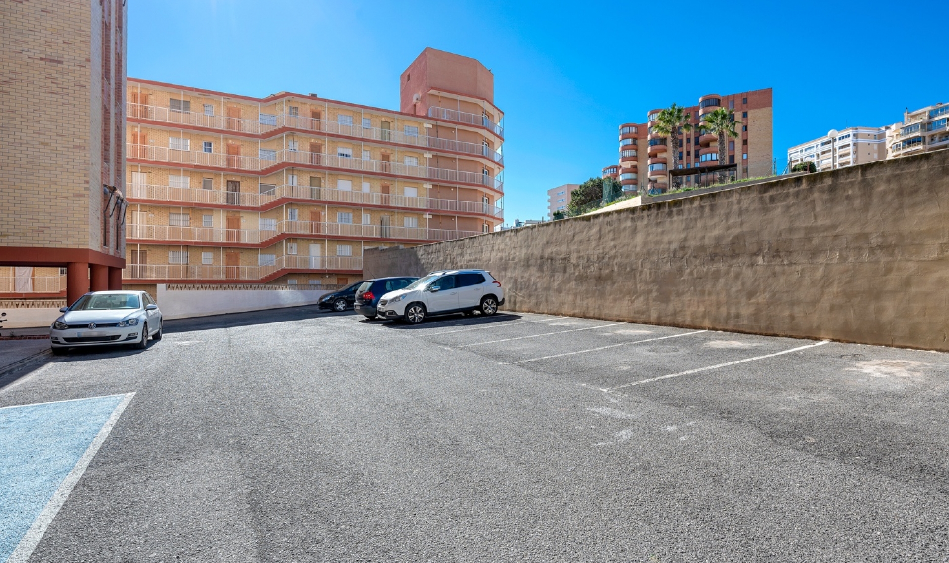 Další prodej - Apartment -
Arenales del Sol - Segunda linea playa