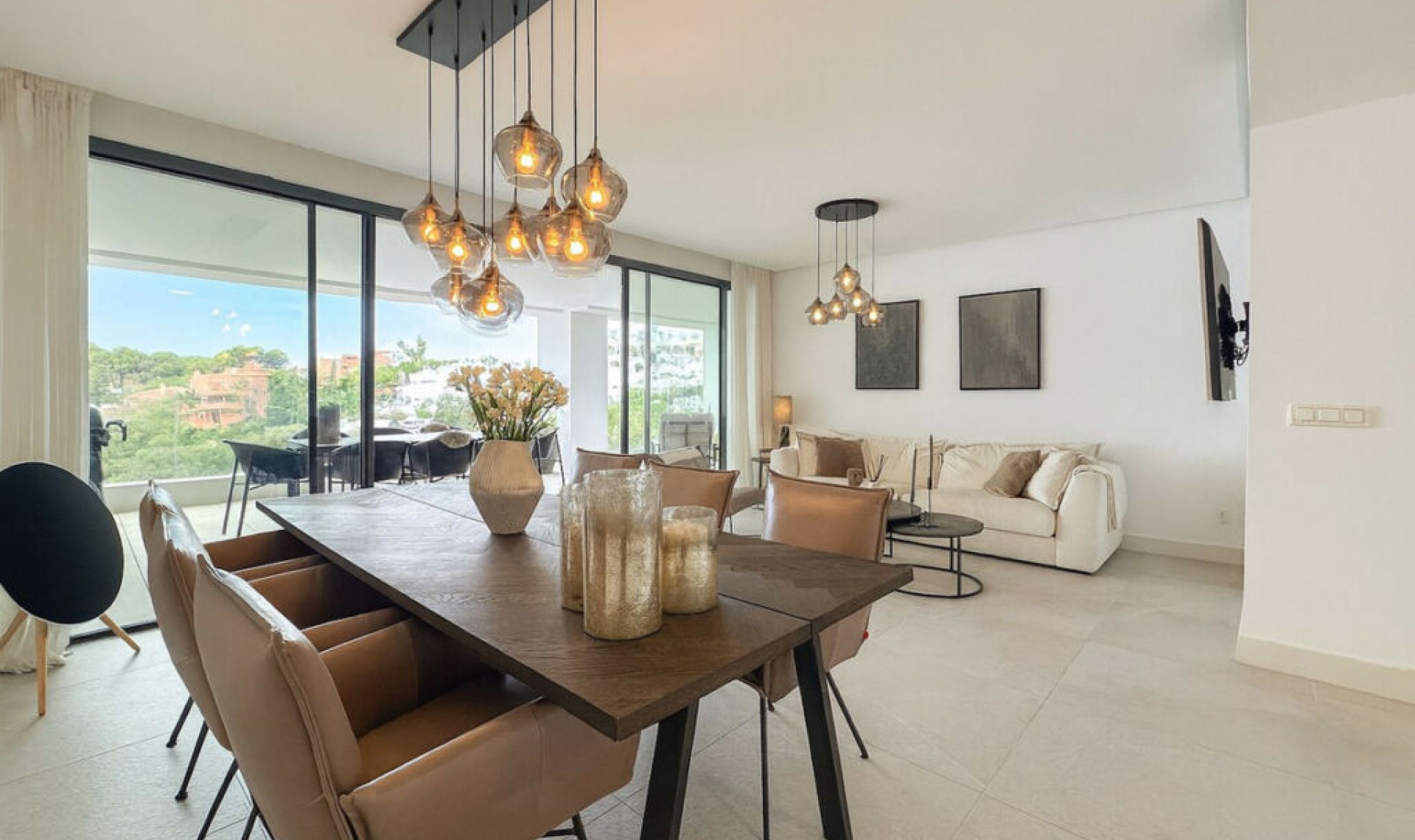 Další prodej - Apartment -
Artola