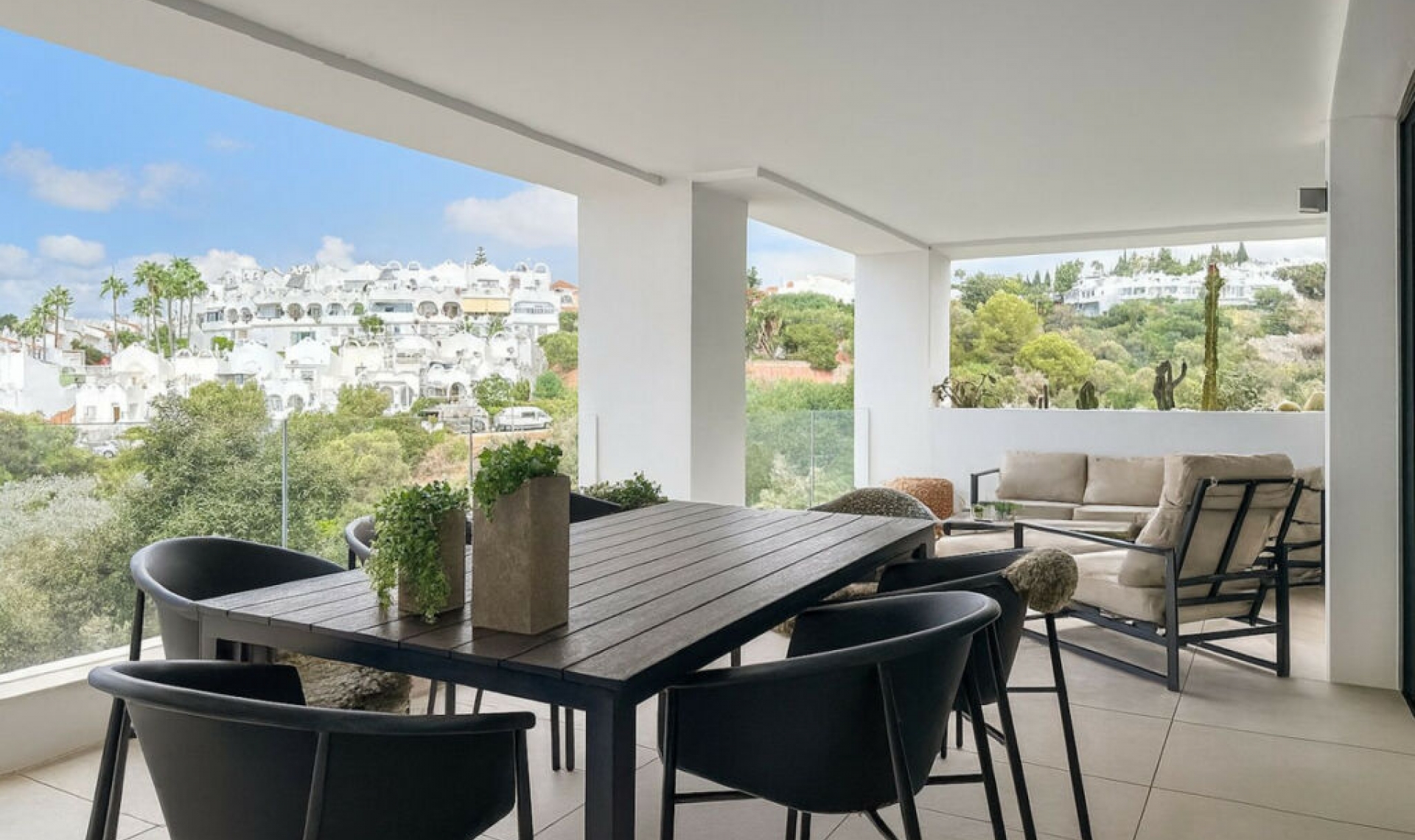 Další prodej - Apartment -
Artola