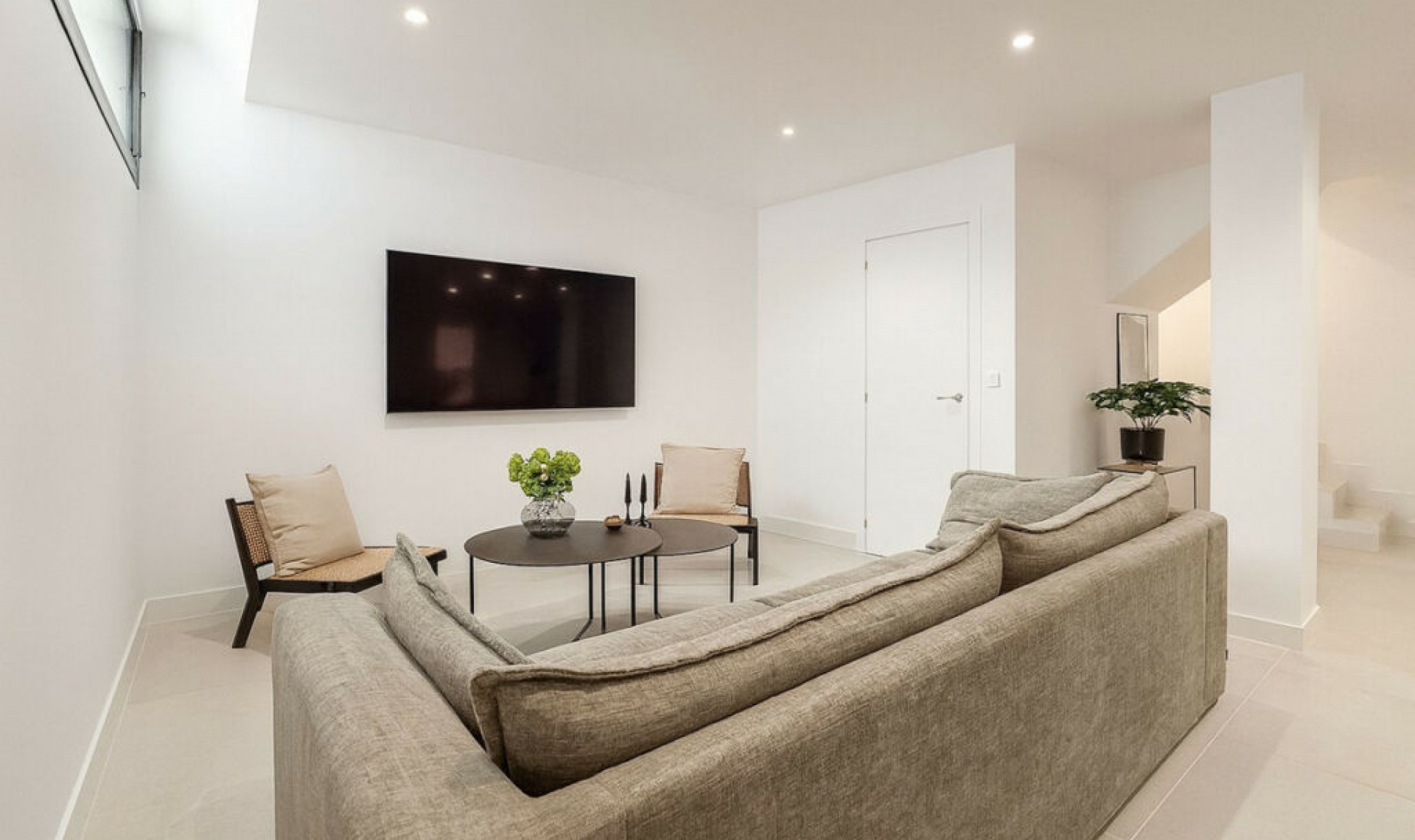 Další prodej - Apartment -
Artola