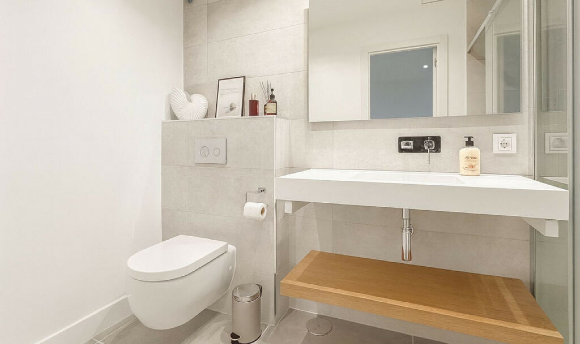 Další prodej - Apartment -
Artola