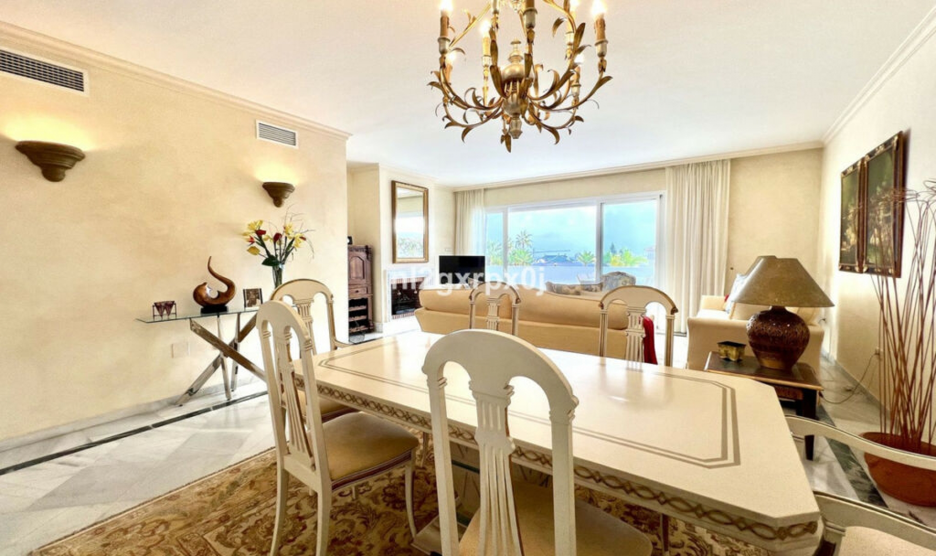 Další prodej - Apartment -
Bahía de Marbella