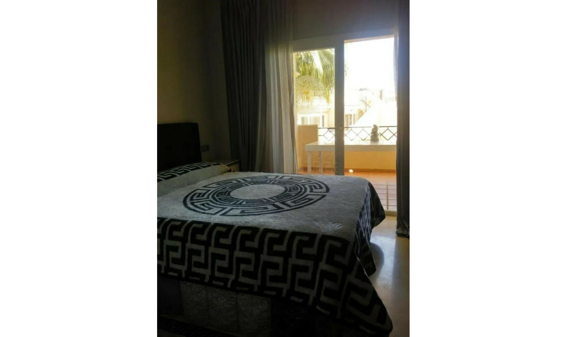 Další prodej - Apartment -
Bel Air