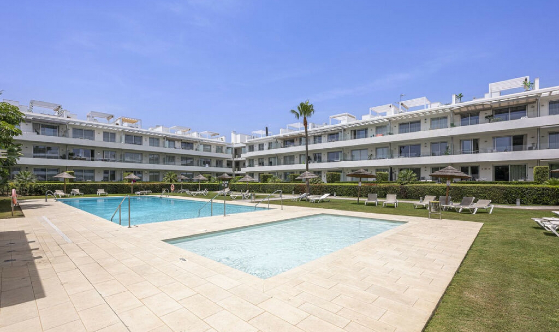 Další prodej - Apartment -
Bel Air