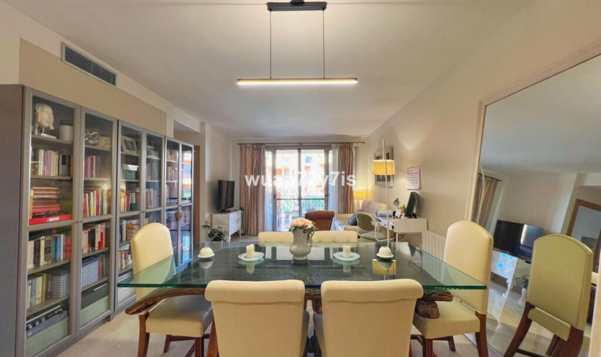 Další prodej - Apartment -
Bel Air