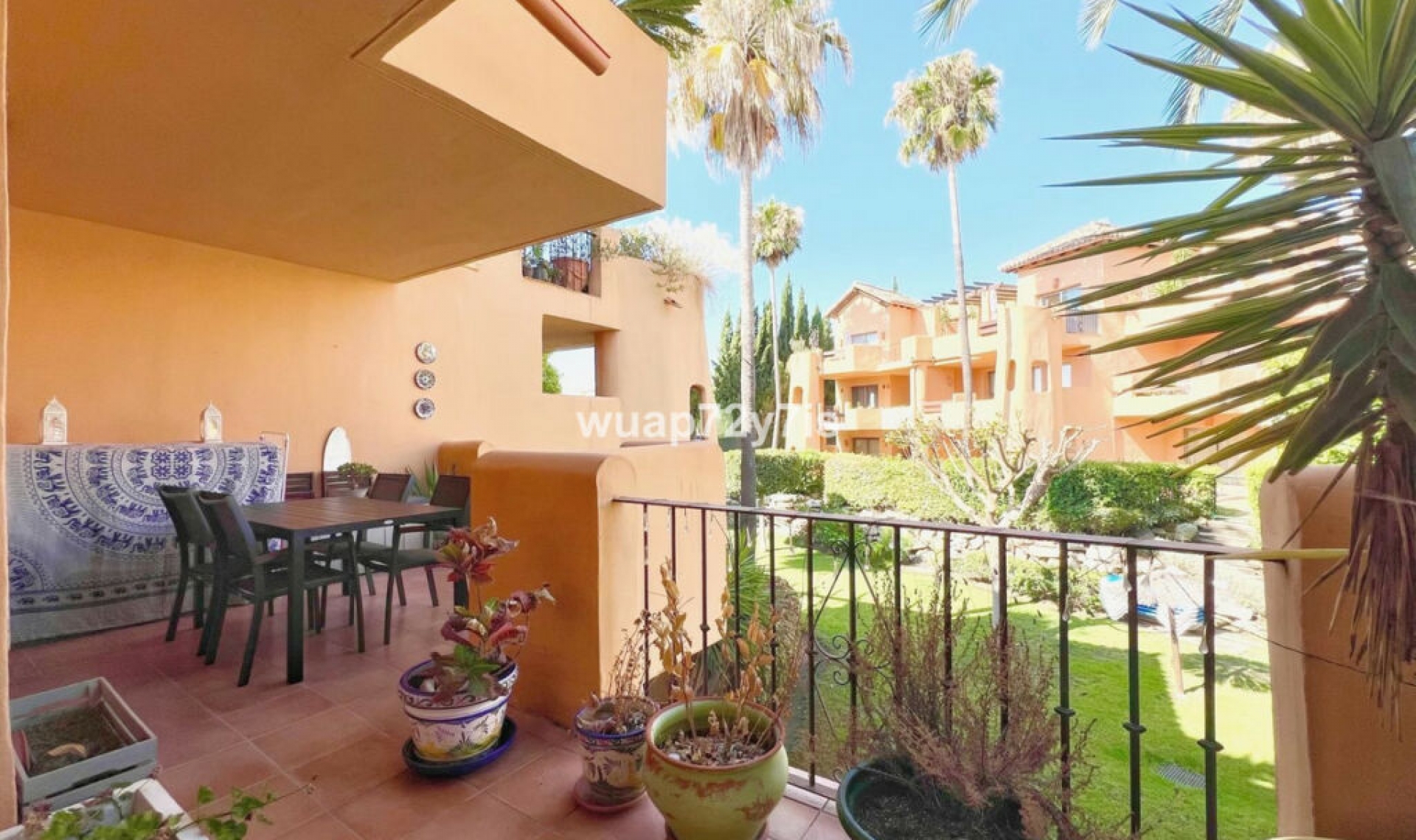 Další prodej - Apartment -
Bel Air