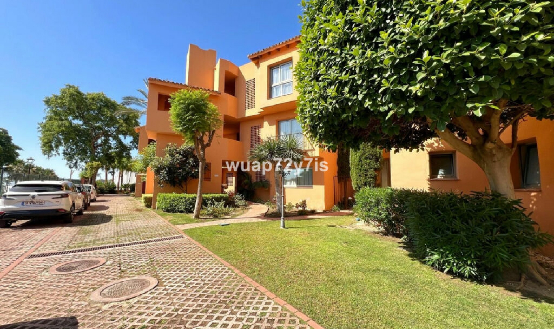 Další prodej - Apartment -
Bel Air
