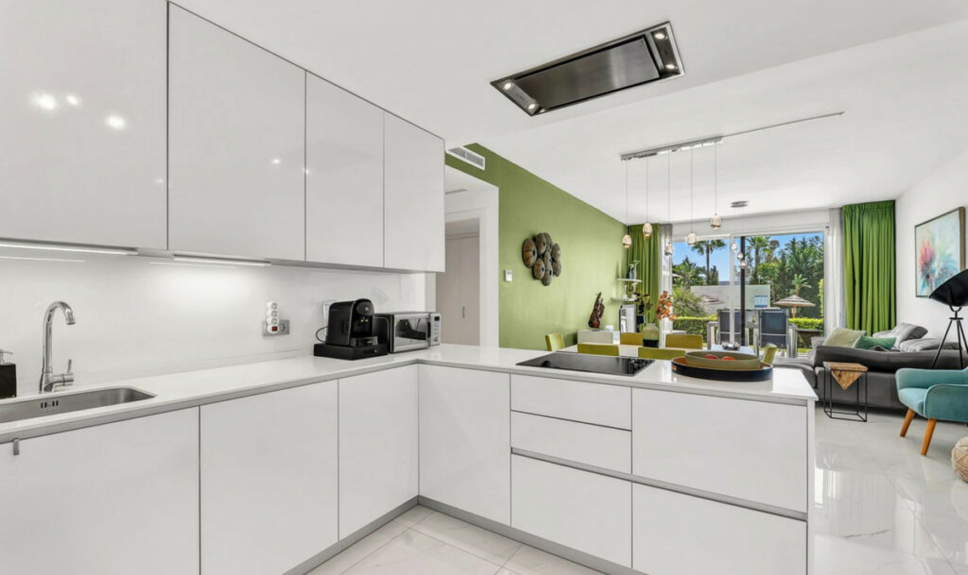 Další prodej - Apartment -
Bel Air