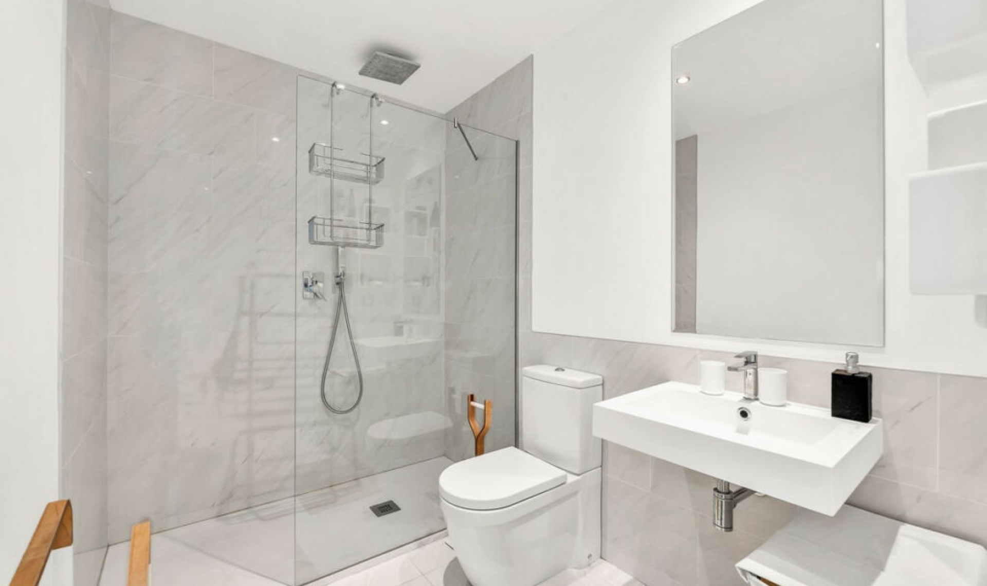 Další prodej - Apartment -
Bel Air