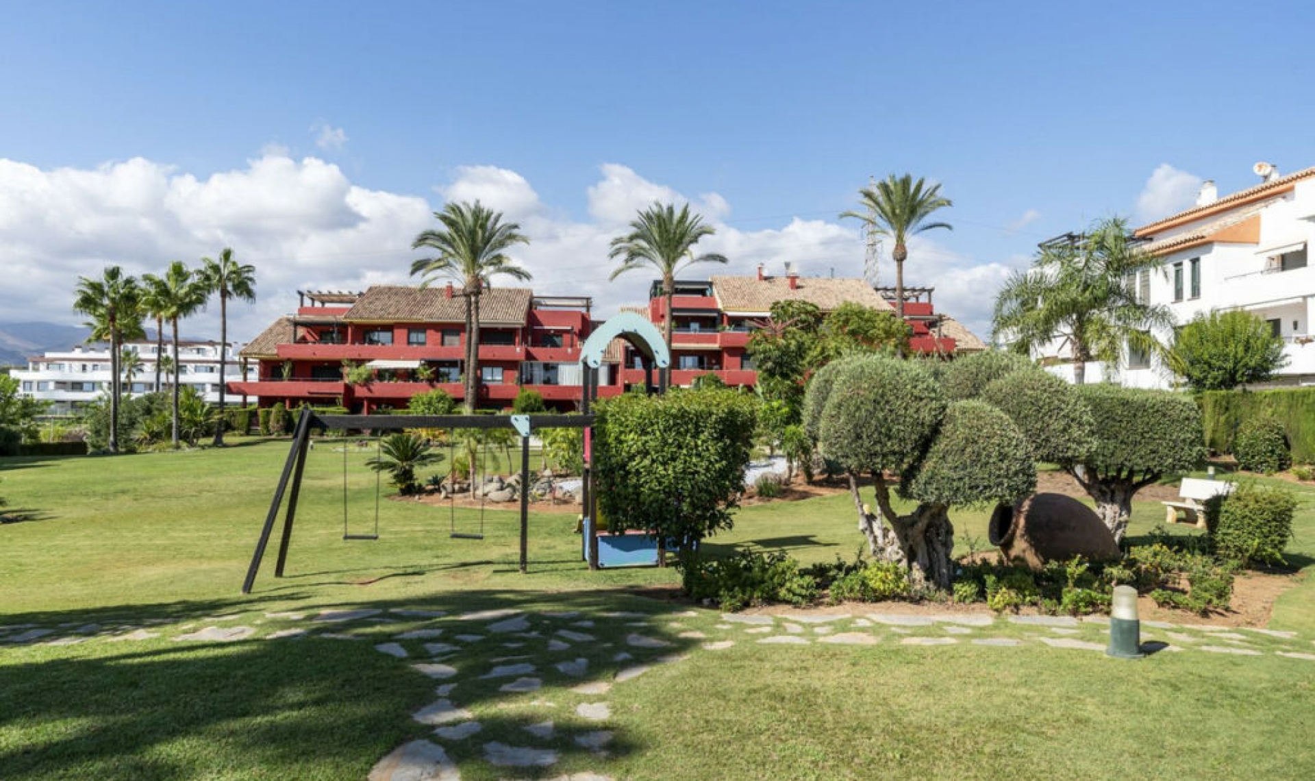 Další prodej - Apartment -
Bel Air