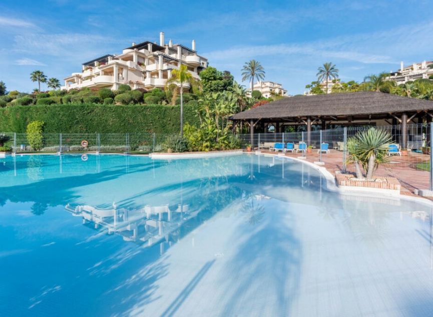 Další prodej - Apartment -
Benahavís