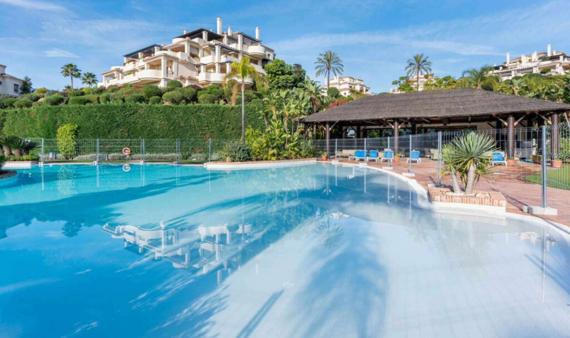 Další prodej - Apartment -
Benahavís
