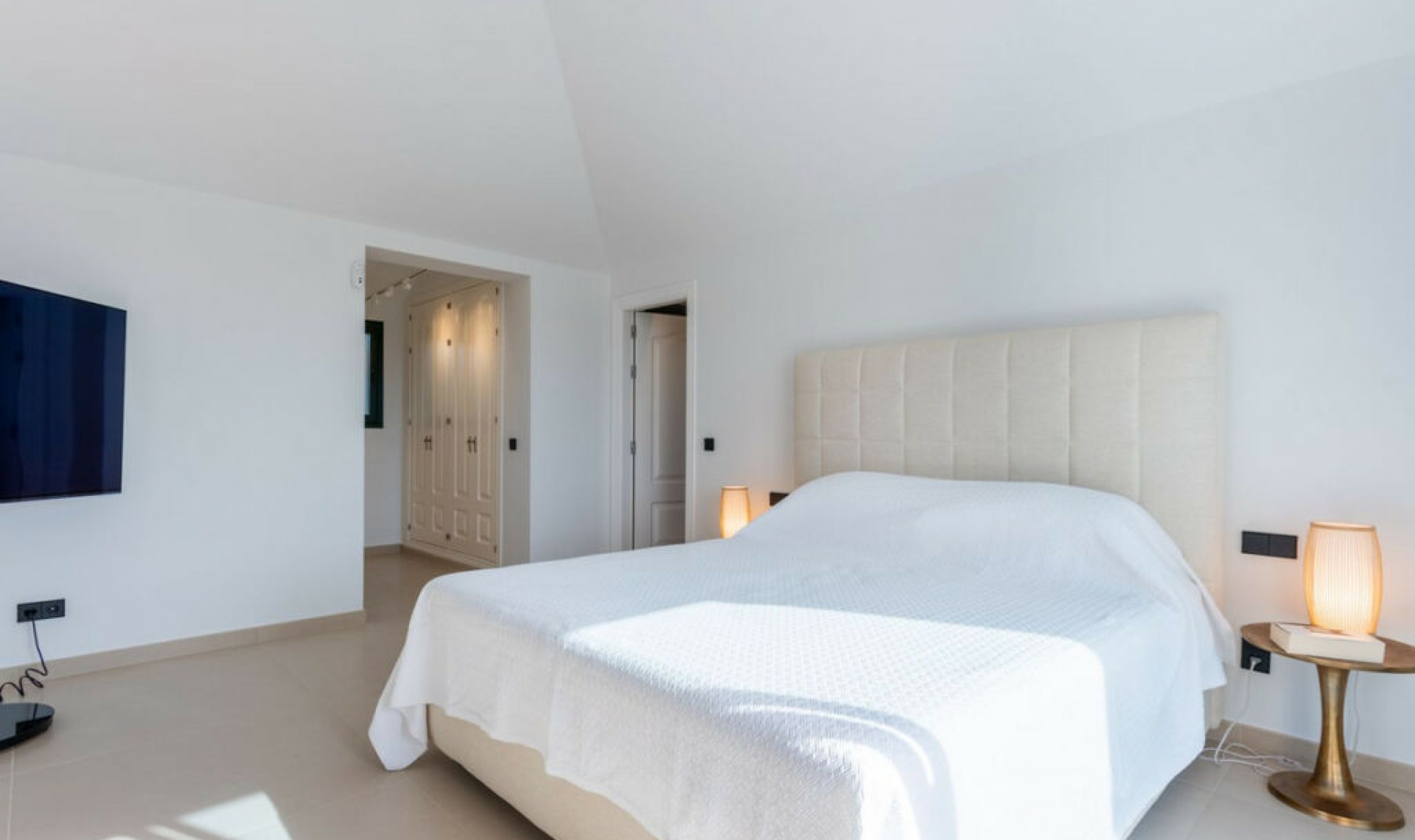 Další prodej - Apartment -
Benahavís