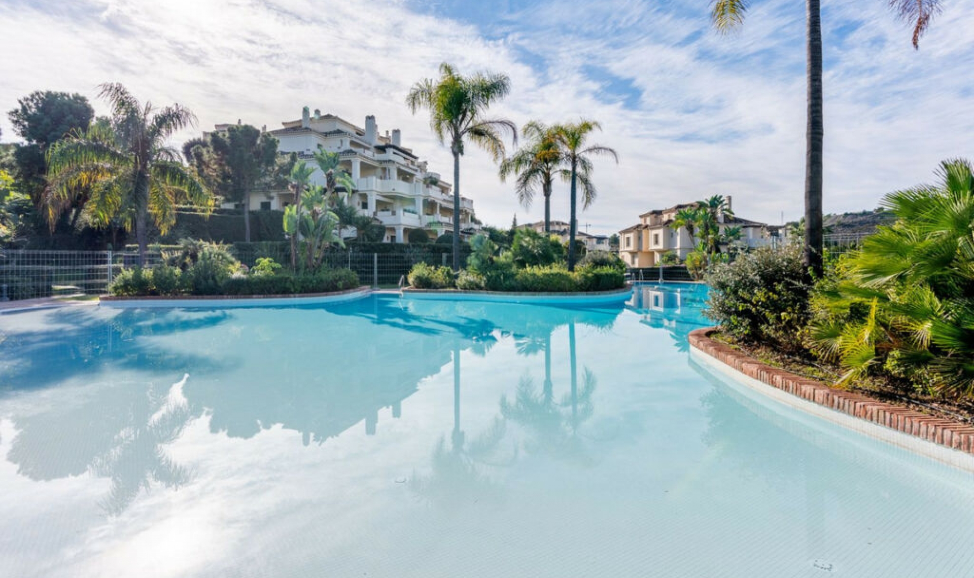 Další prodej - Apartment -
Benahavís