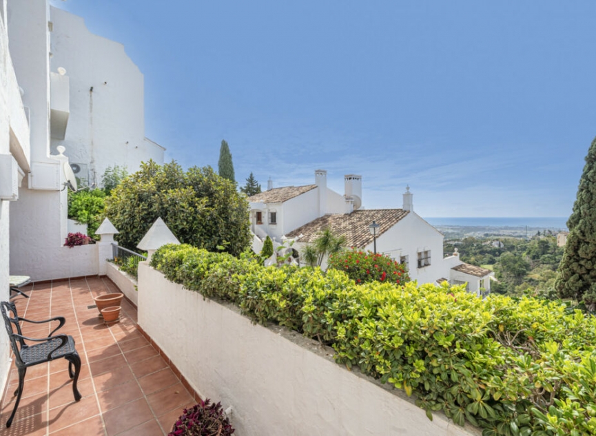 Další prodej - Apartment -
Benahavís