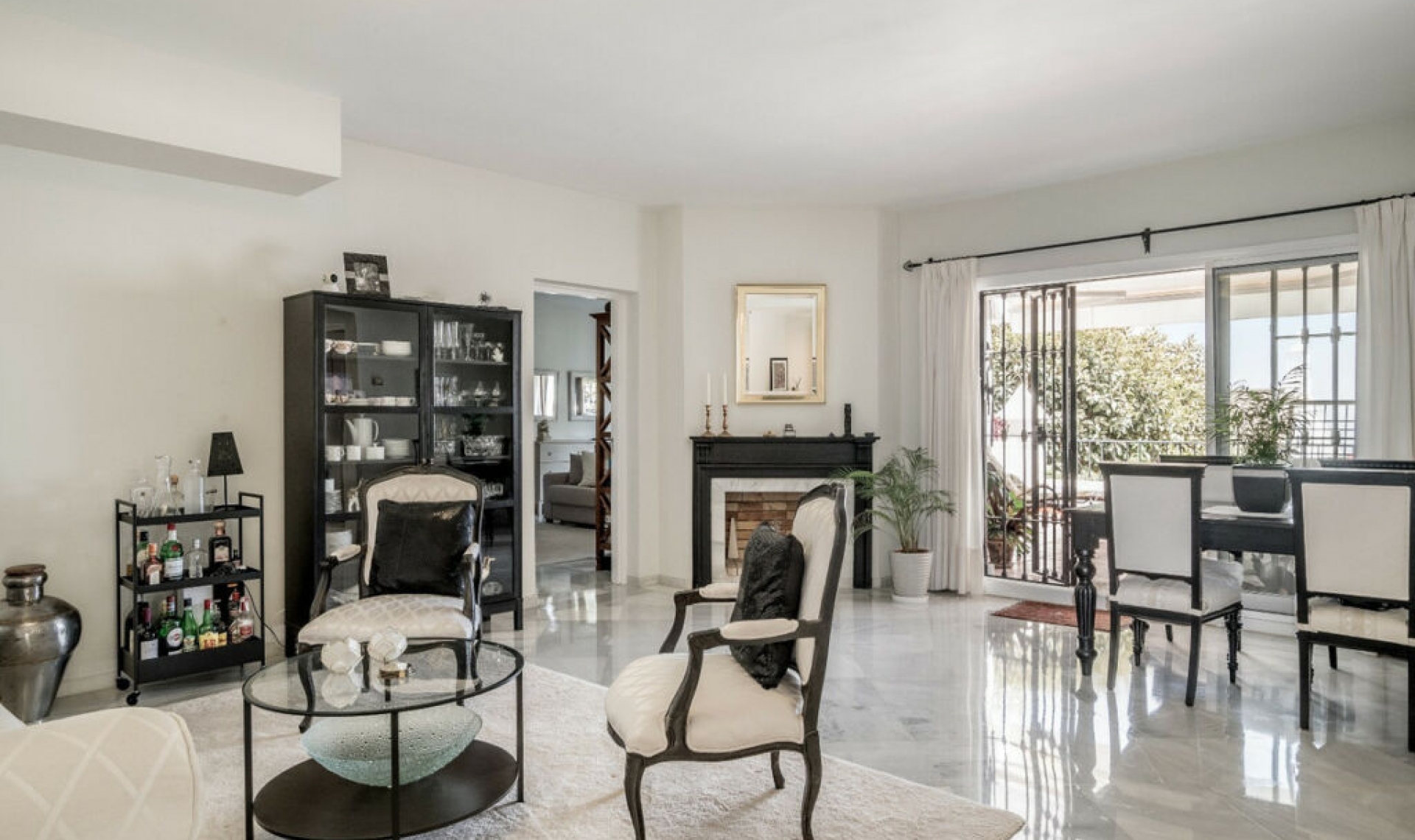 Další prodej - Apartment -
Benahavís