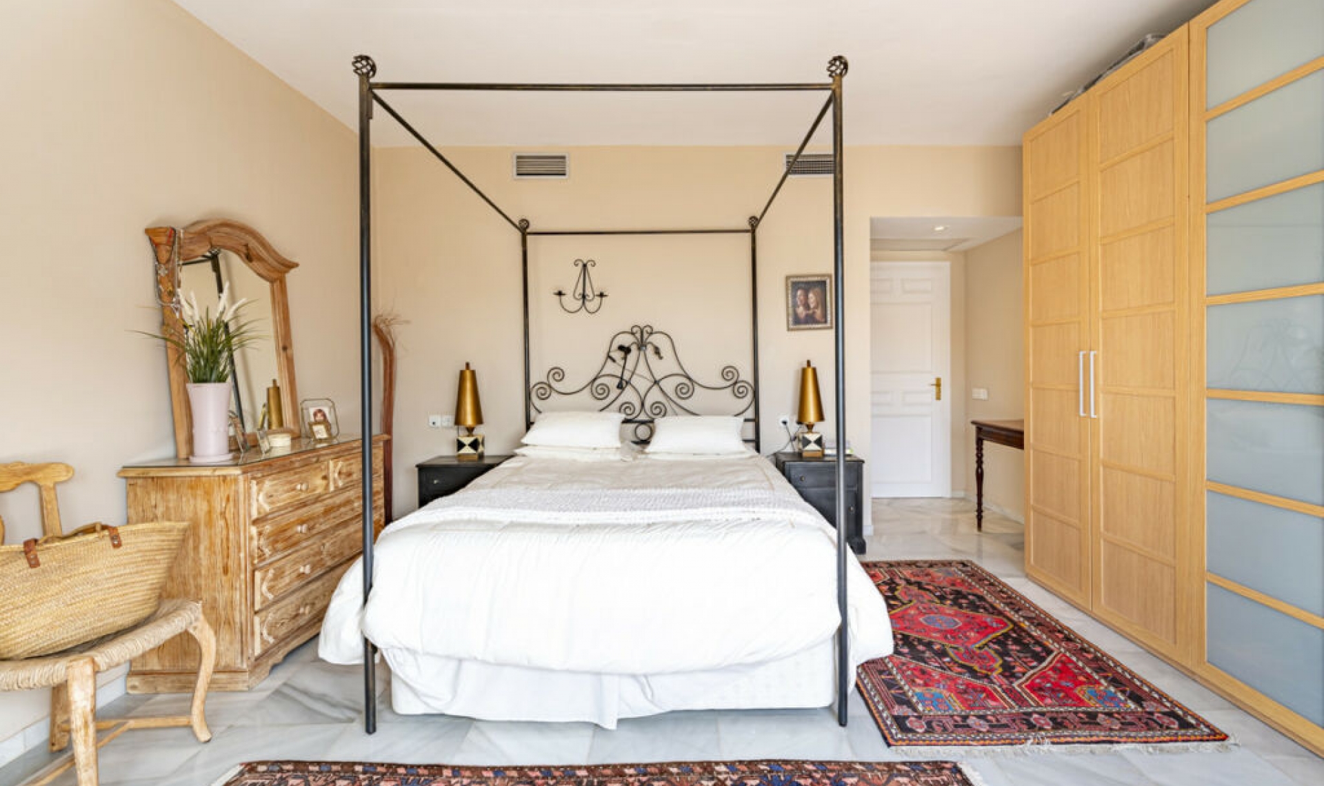 Další prodej - Apartment -
Benahavís