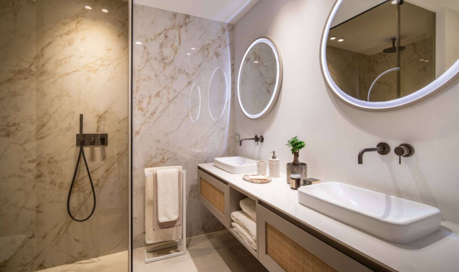 Další prodej - Apartment -
Benahavís