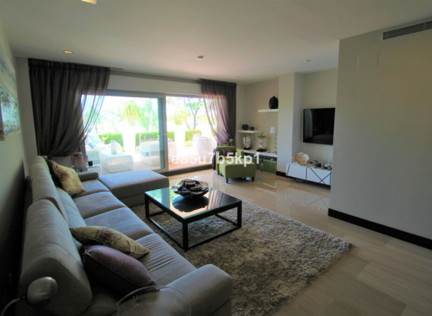 Další prodej - Apartment -
Benahavís