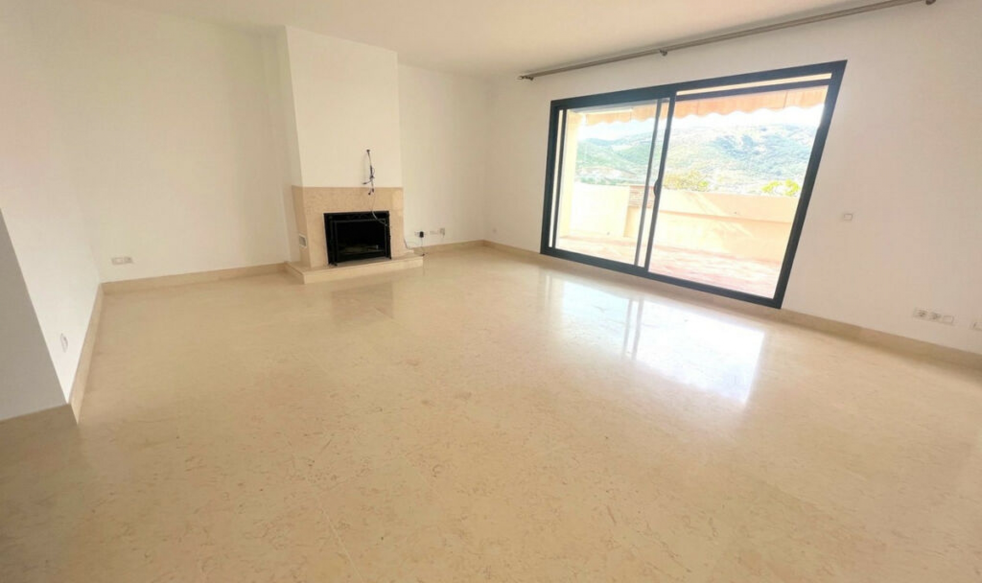 Další prodej - Apartment -
Benahavís