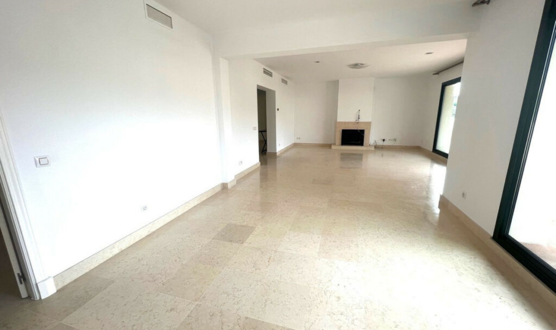 Další prodej - Apartment -
Benahavís
