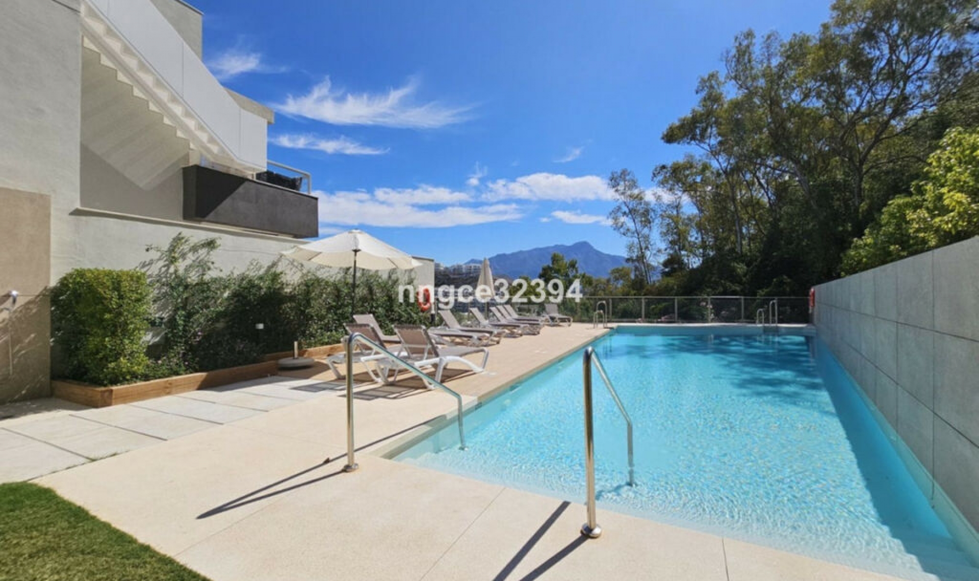 Další prodej - Apartment -
Benahavís