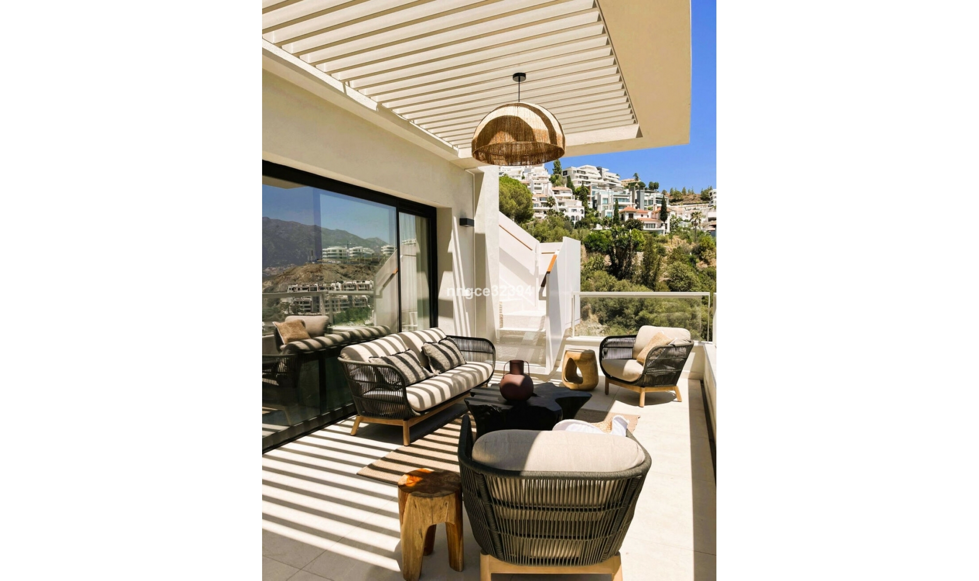 Další prodej - Apartment -
Benahavís