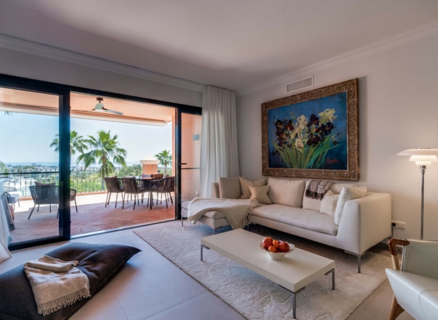 Další prodej - Apartment -
Benahavís