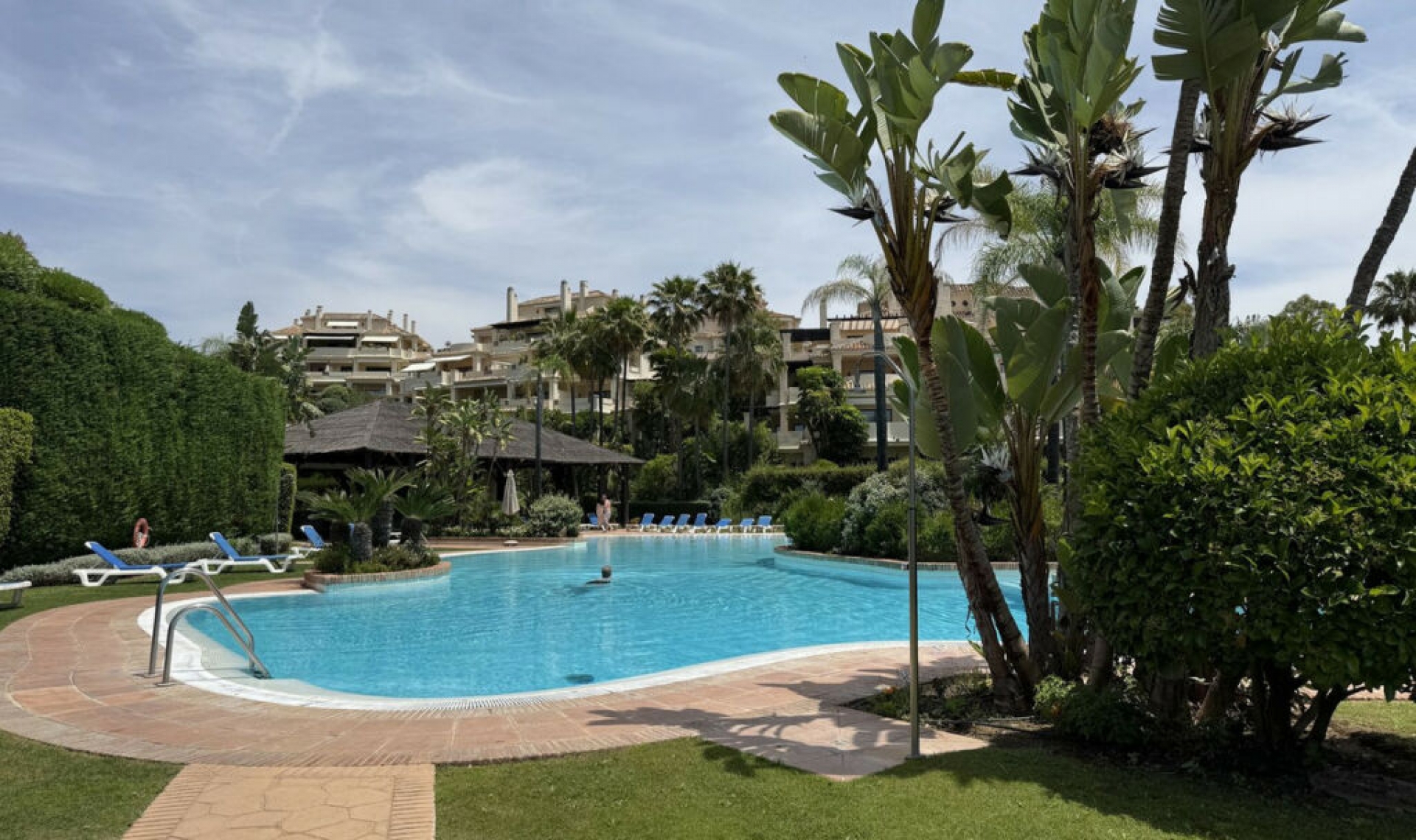 Další prodej - Apartment -
Benahavís