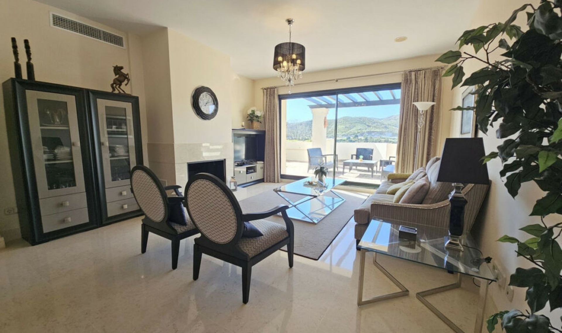 Další prodej - Apartment -
Benahavís